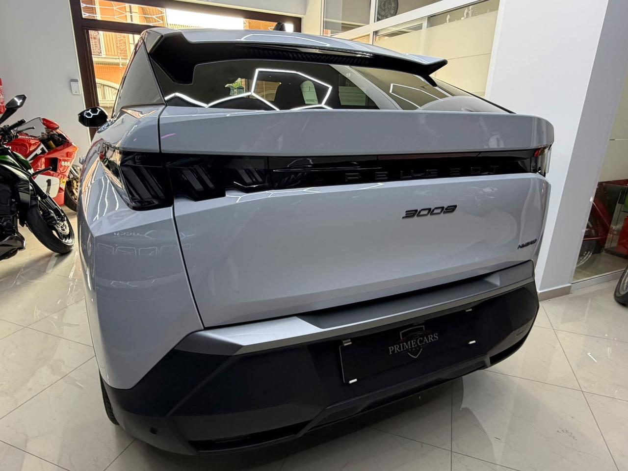 Peugeot 3008 Hybrid 145 e-DCS6 Allure