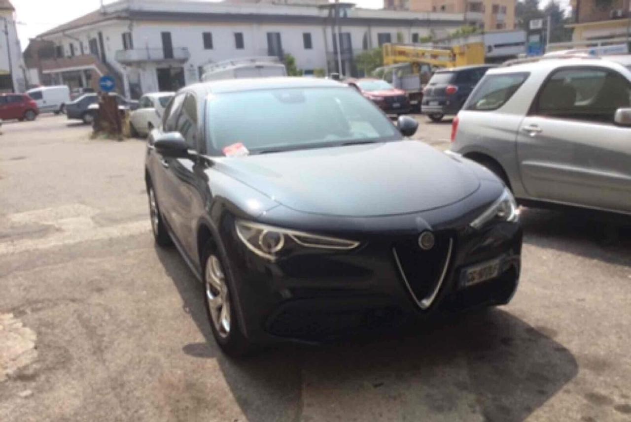 Alfa Romeo Stelvio 2.2 Turbodiesel 190 CV AT8 RWD Executive