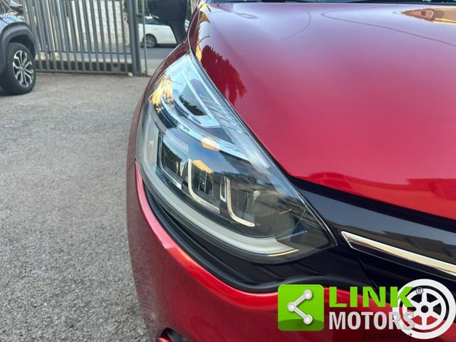 RENAULT Clio Itens