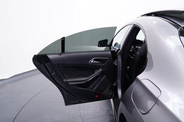 MERCEDES-BENZ CLA 220 d 4Matic Automatic Premium DarkNight #PerOPERATORI
