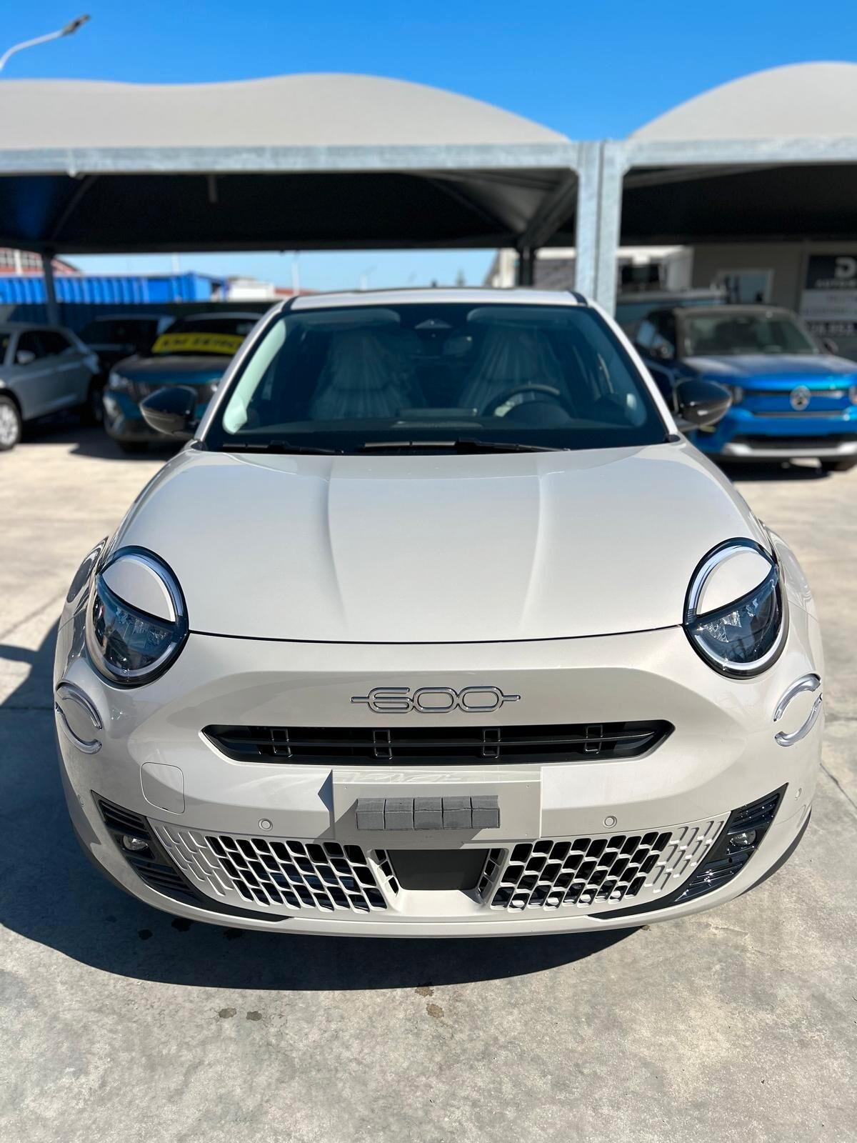 Fiat 600 BENZINA 100CV LA PRIMA