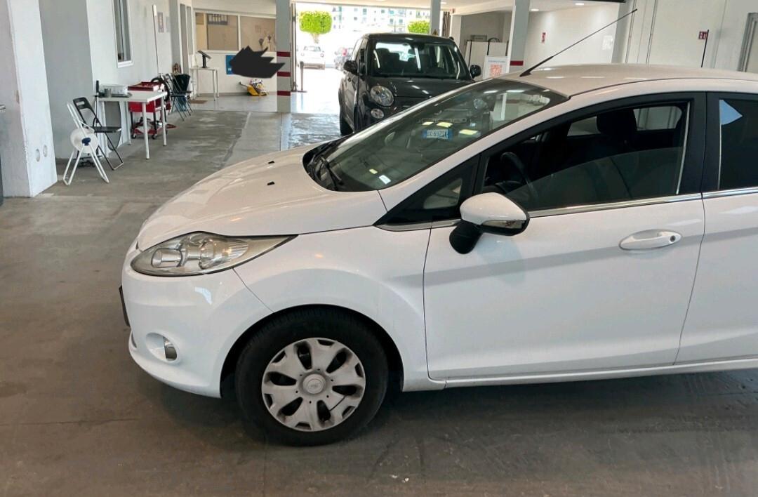 Ford Fiesta 1.4 TDCi 5p. Titanium 2010