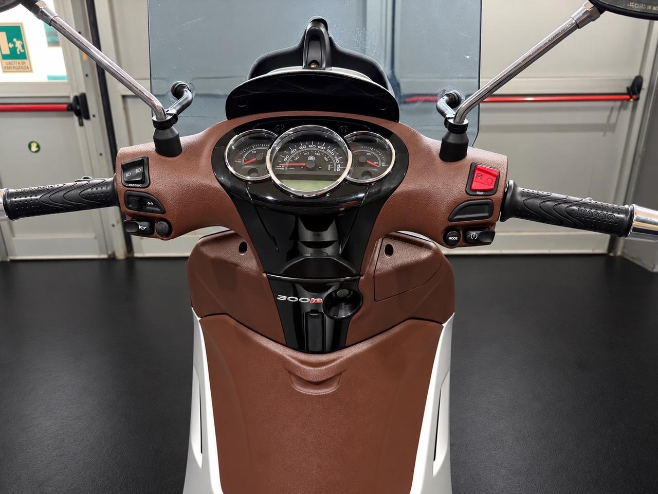 Piaggio Beverly 300 i.e. E3