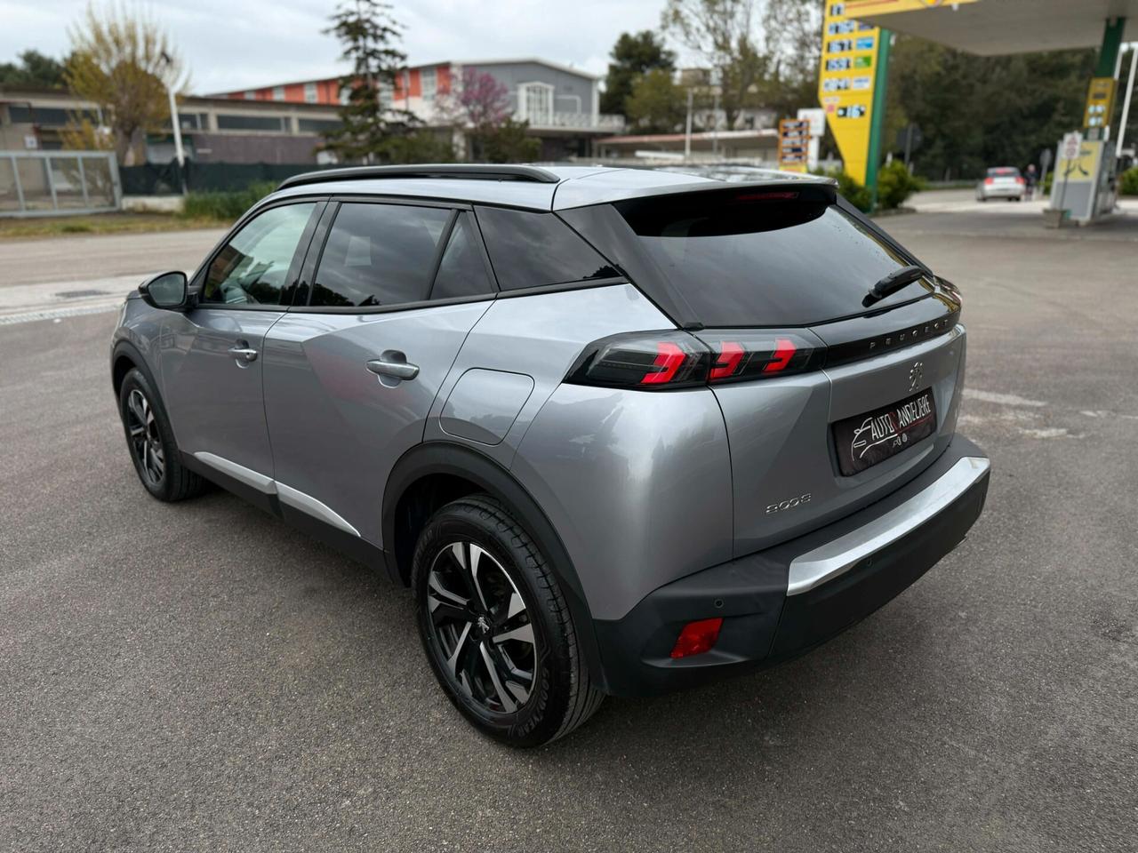 Peugeot 2008 BlueHDi 130 S&S EAT8 Allure Pack