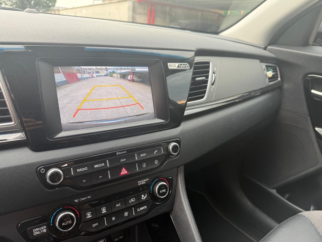 Kia Niro 1.6 GDi DCT HEV Style