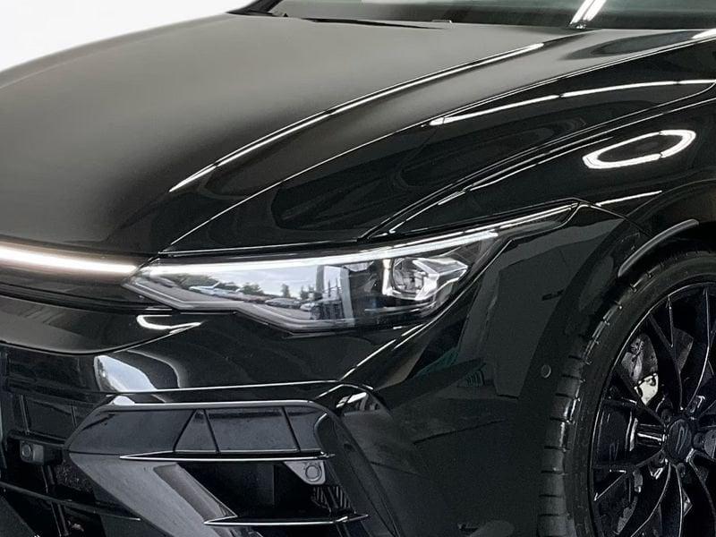 Volkswagen Golf 2.0 TSI R DSG 4Motion Black Edition 19" AKRAPOVIC Matrix Led Camera 360°