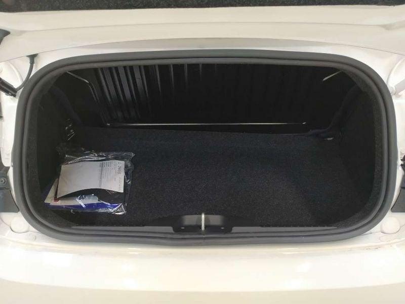 FIAT 500C 1.0 hybrid Club 70cv
