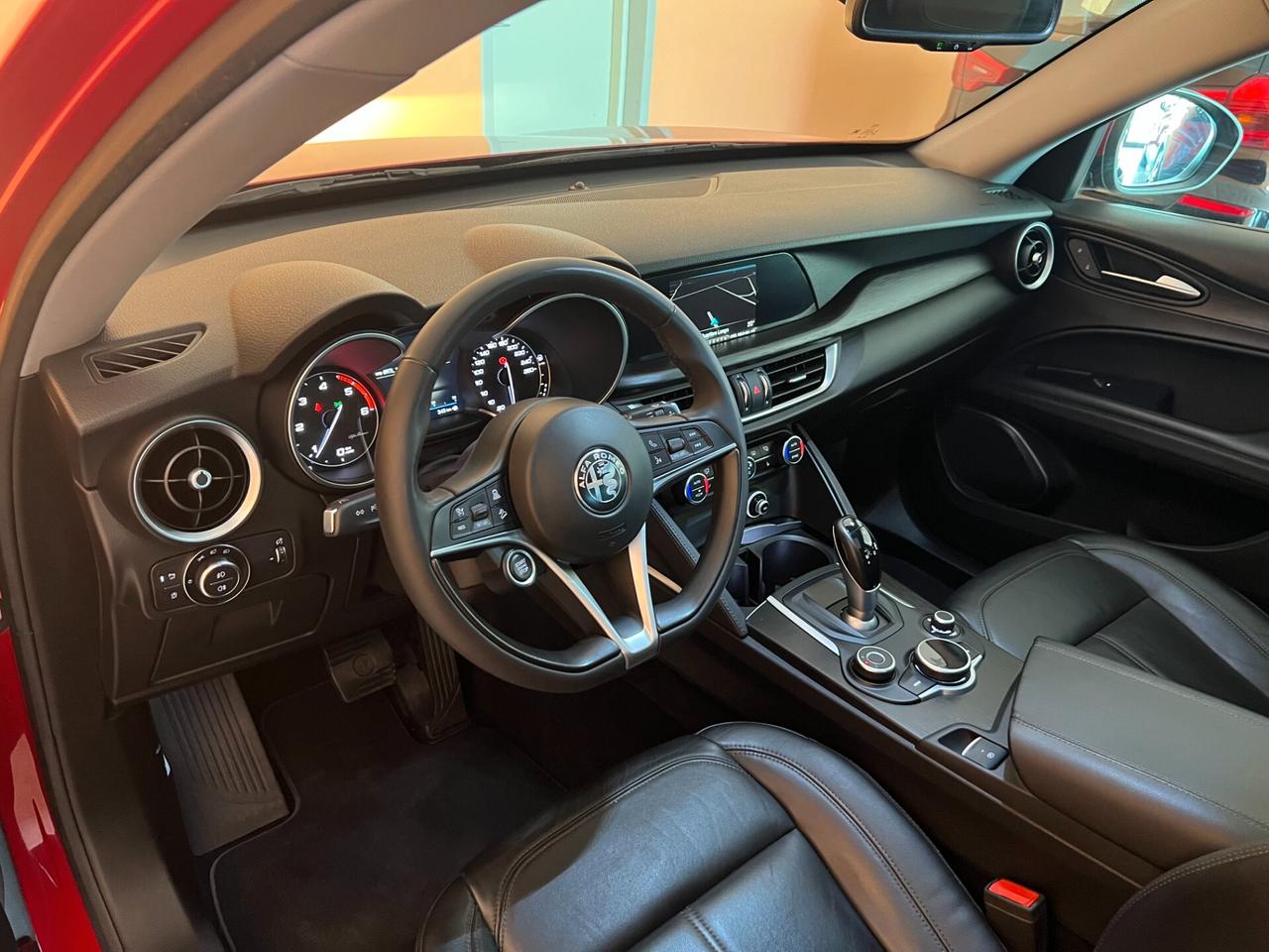 Alfa Romeo Stelvio 2.2 Turbodiesel 180 CV AT8 RWD Business