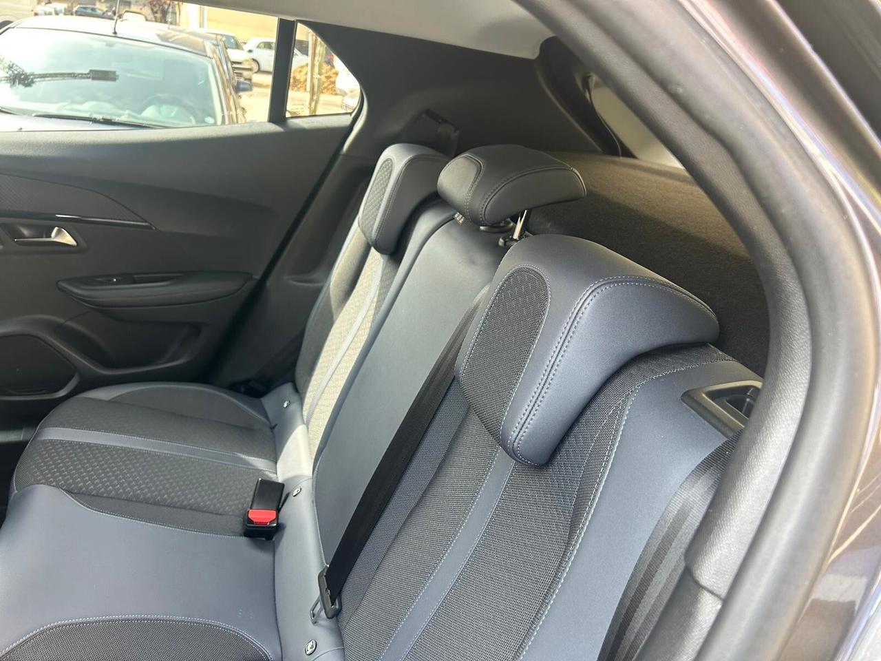 Peugeot 2008 BlueHDi 100 S&S Active