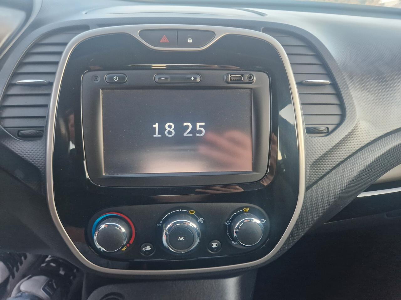 Renault Captur 1.5 dCi 90 CV - 2015