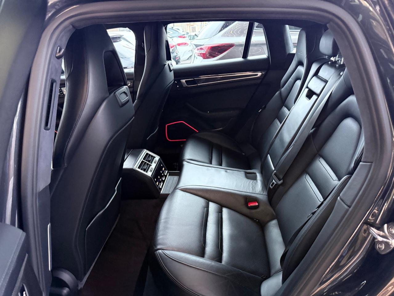 Porsche Panamera 4.0 Turbo Sport Turismo