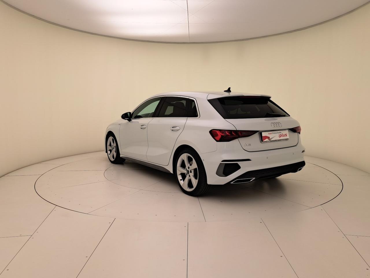 Audi A3 sportback 35 2.0 tdi s line edition s-tronic