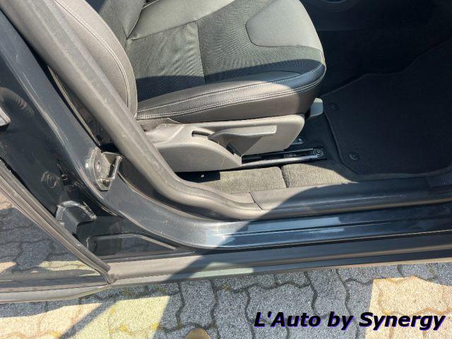 VOLVO XC60 2.4 D 163 CV AWD Geartronic Summum