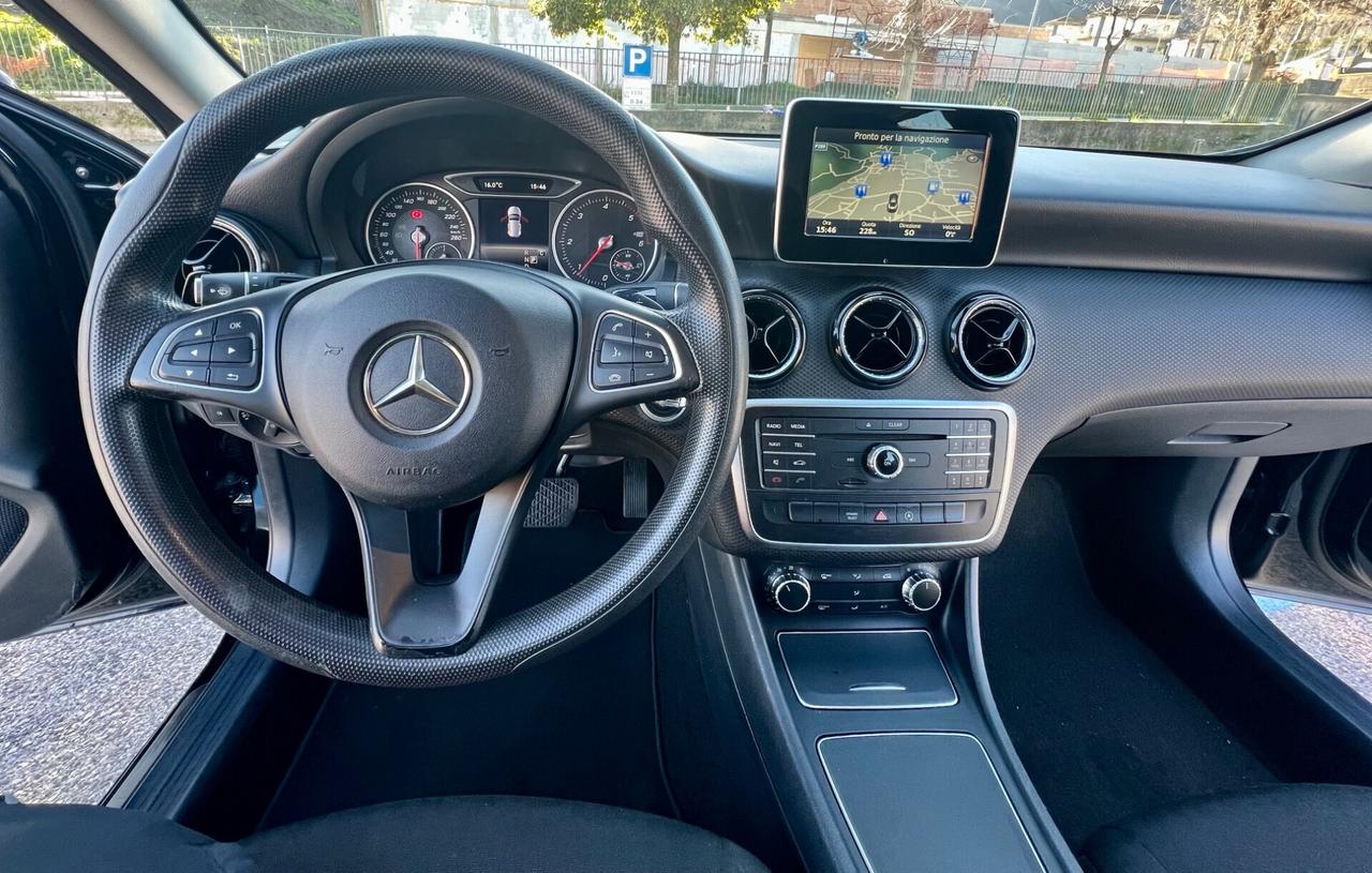 Mercedes-benz A 180 d Automatic Sport Acc.Permute