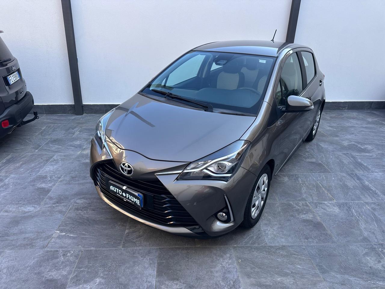 Toyota Yaris 1.5 5 porte Active