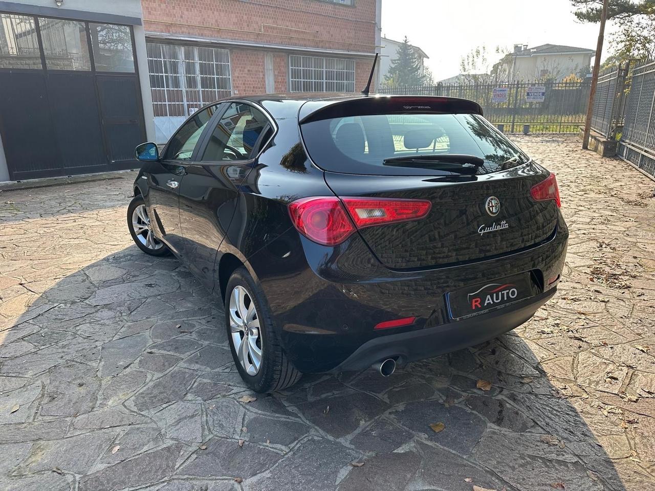 Alfa Romeo Giulietta 1.6 JTDm-2 105 CV Progression