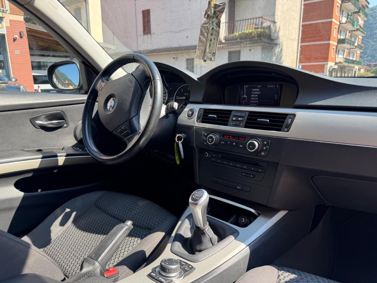Bmw 318 318d 2.0 143CV cat Touring MSport - TAGLIANDATA - VETRI OSCURATI