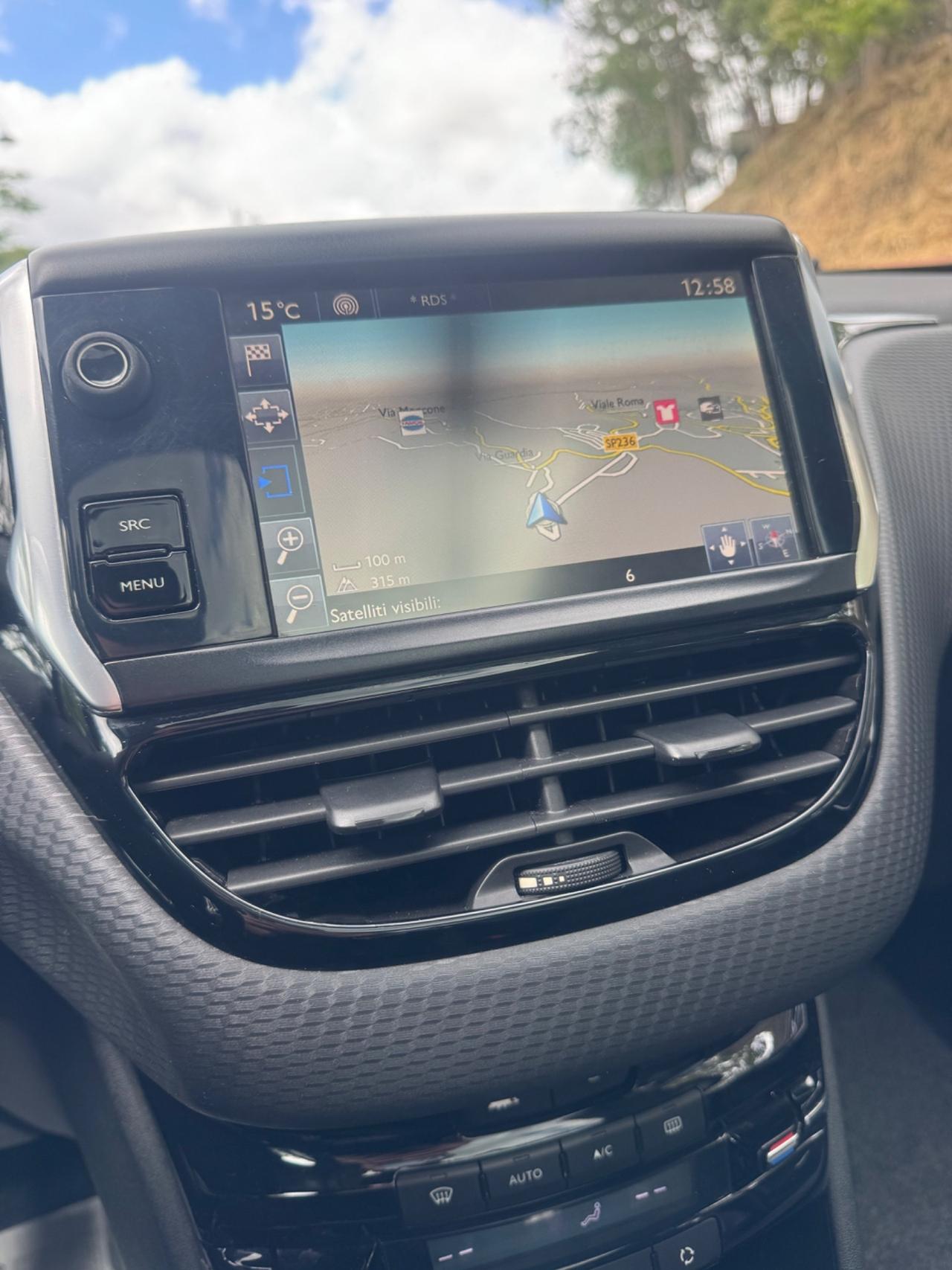 Peugeot 2008 1.6 e-HDi 115Cv *ALLURE* TETTO 2014