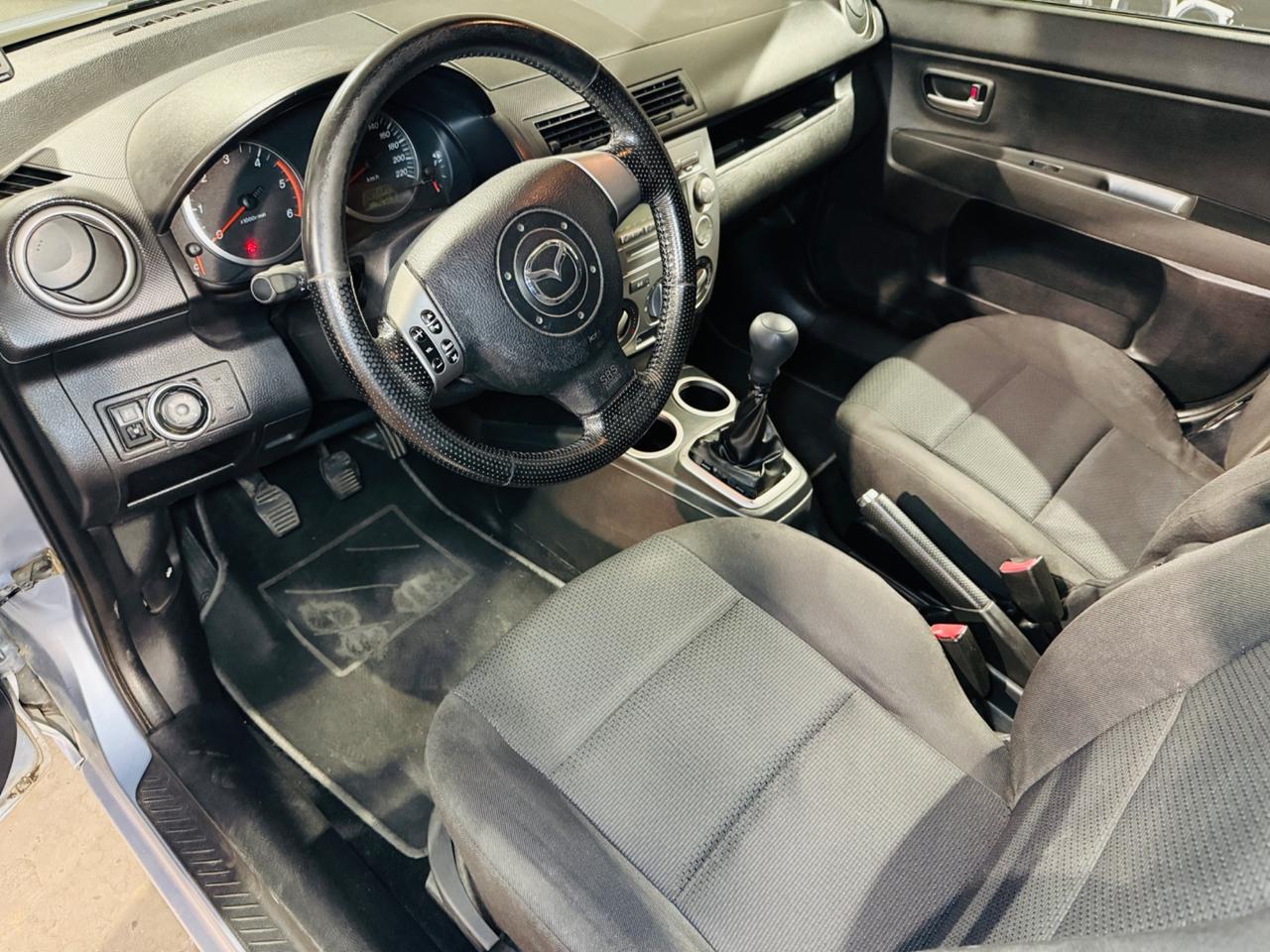 MAZDA 2*1.4 TDI*68 CV*NEOPATENTATI*