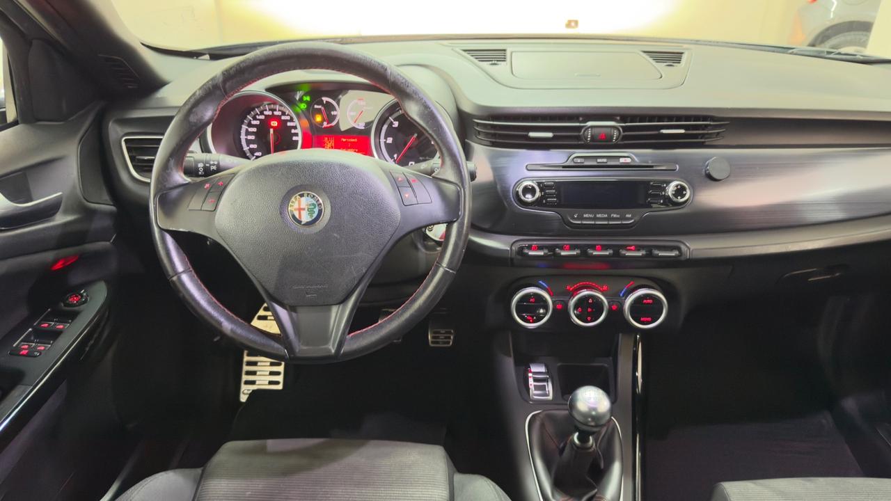 Alfa Romeo Giulietta 2.0 JTDm-2 140 CV Exclusive
