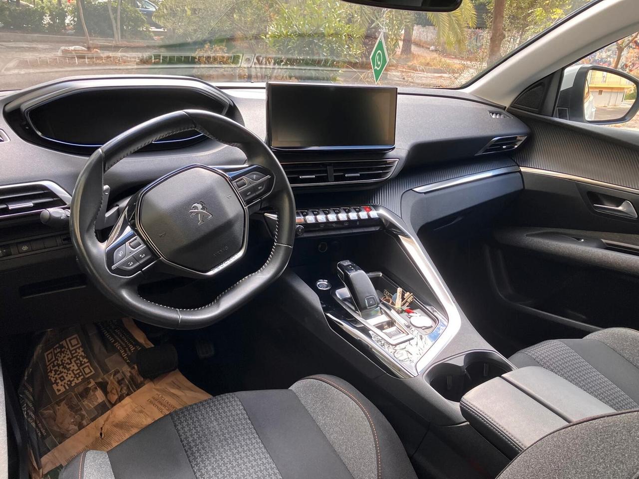 Peugeot 3008 BlueHDi 130 S&S EAT8 Active Pack