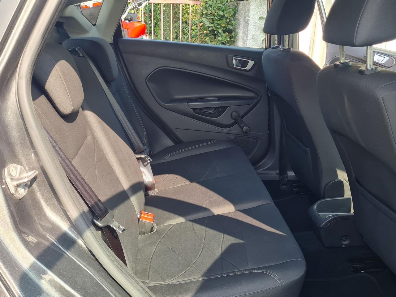 Ford Fiesta 1.5 TDCì Business #9886