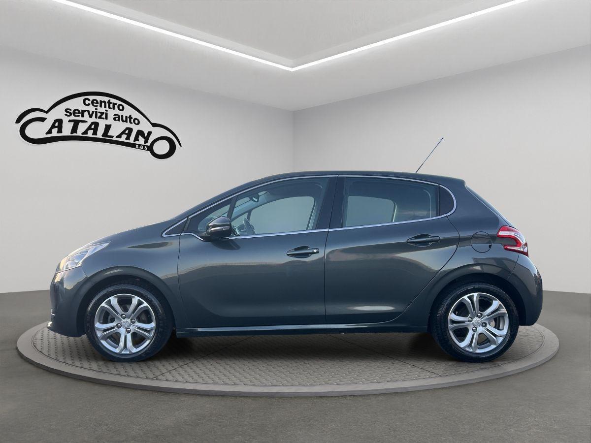 PEUGEOT - 208 - 1.4 HDi 68 CV 5p. Allure