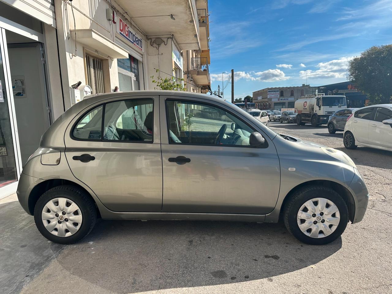 Nissan Micra 1.2 16V 5 porte Acenta