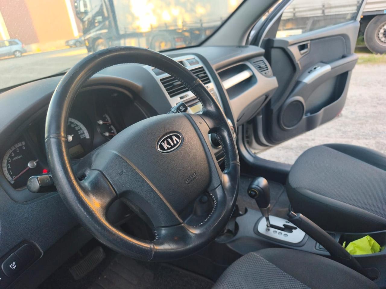 Kia Sportage 2008----2.0 Diesel Automatica