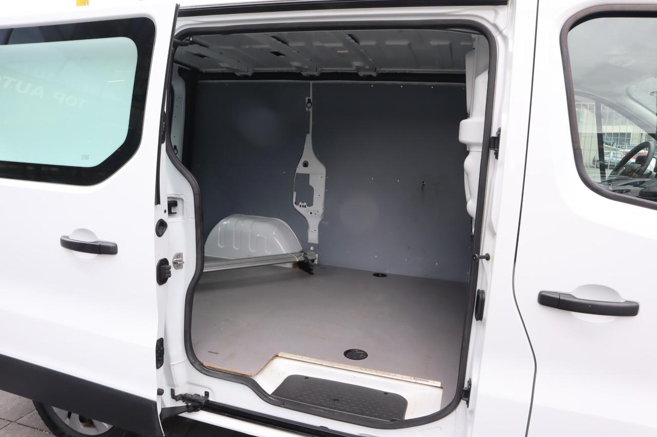 Fiat Talento 2.0 MJT 120 CV L1 Corto 3 POSTI Navi - solo 19900 KM!