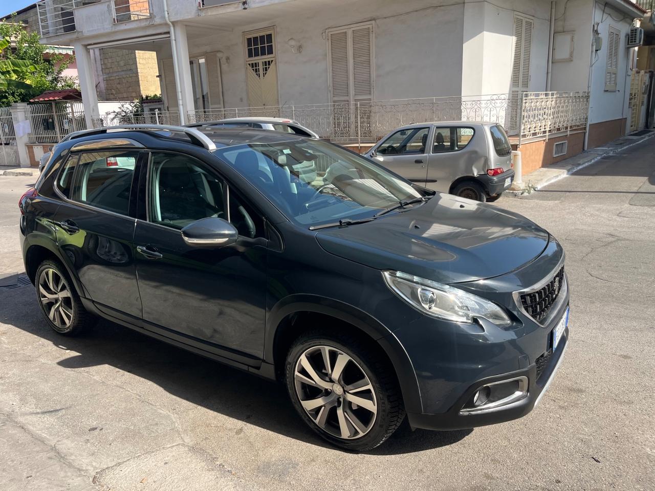 Peugeot 2008 BlueHDi 100 GT Line 2017