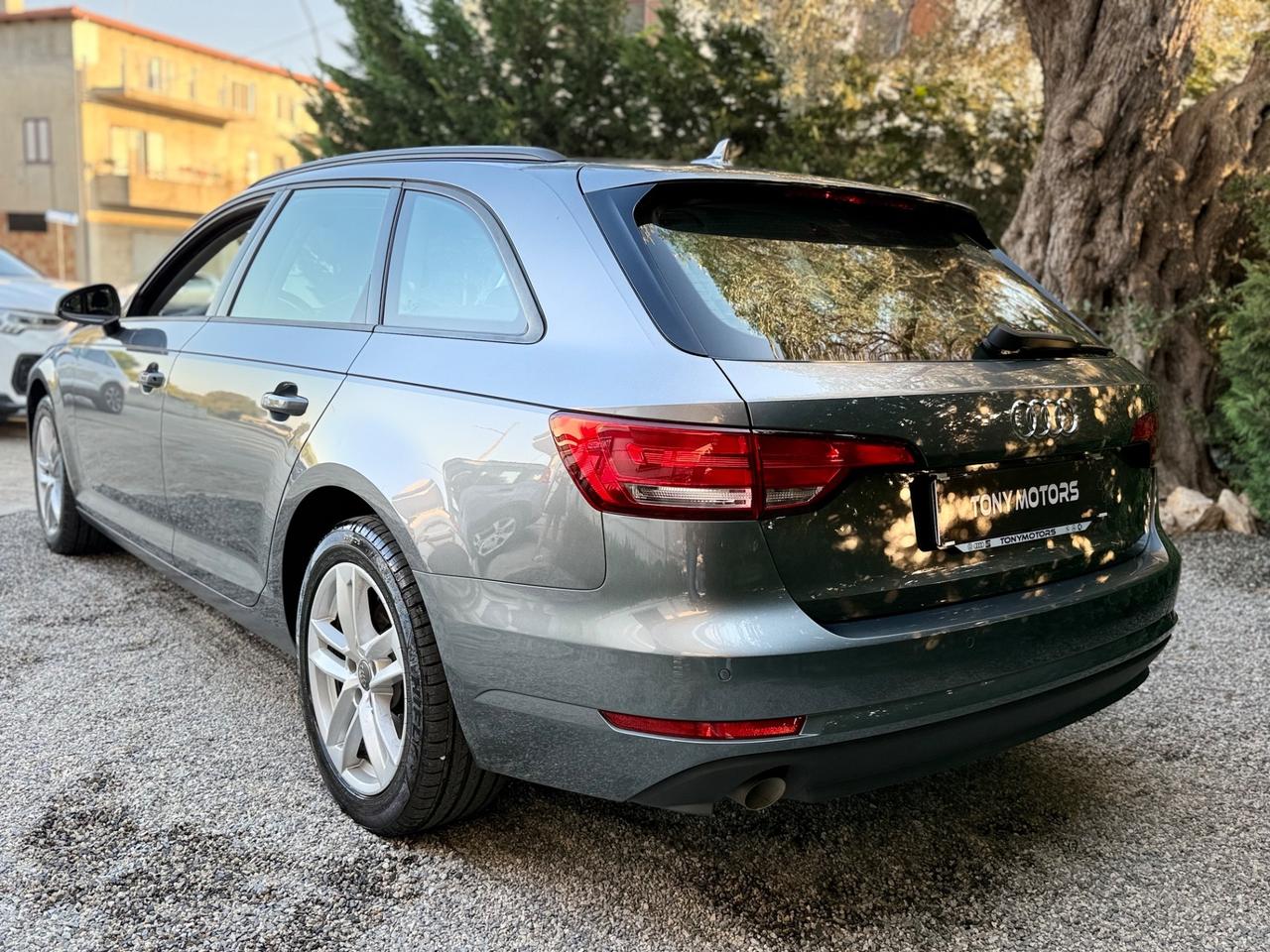 Audi A4 Avant 2.0 TDI 150 CV S tronic Business