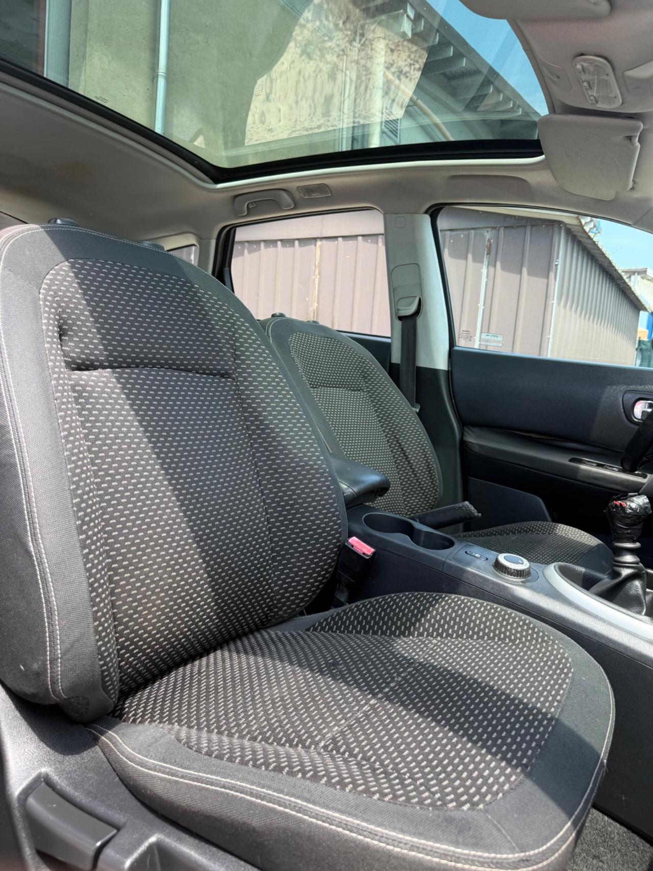 Nissan Qashqai 2.0 dCi DPF 4WD Lounge