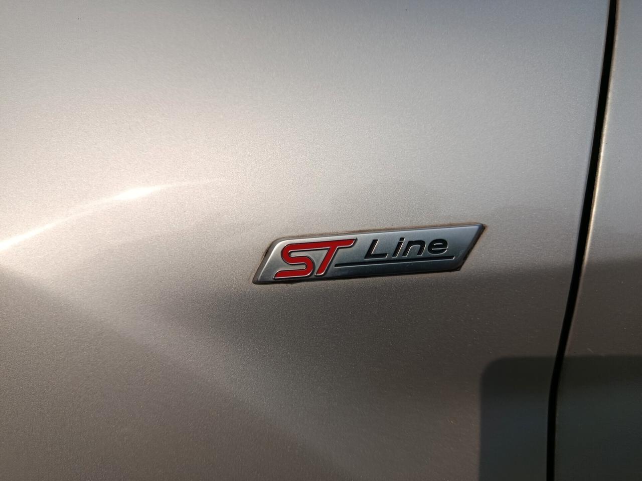 Ford Fiesta 1.5 TDCi 75CV 5 porte ST-Line OK NEOPATENTATI
