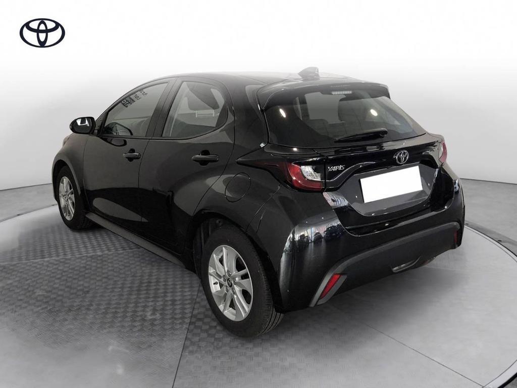 Toyota Yaris 1.5 VVT-iE Hybrid Active E-CVT