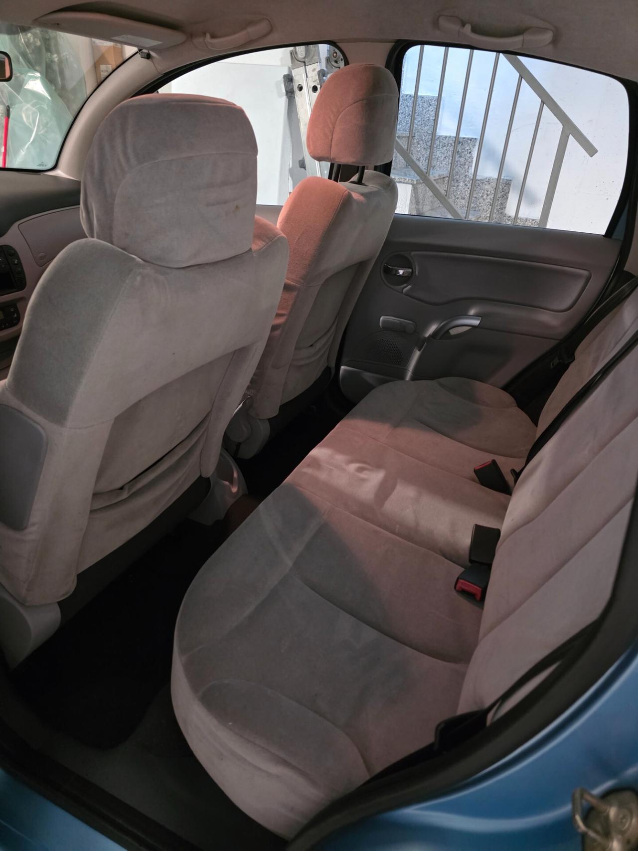 Citroen C3 1.4 HDi 70CV Exclusive