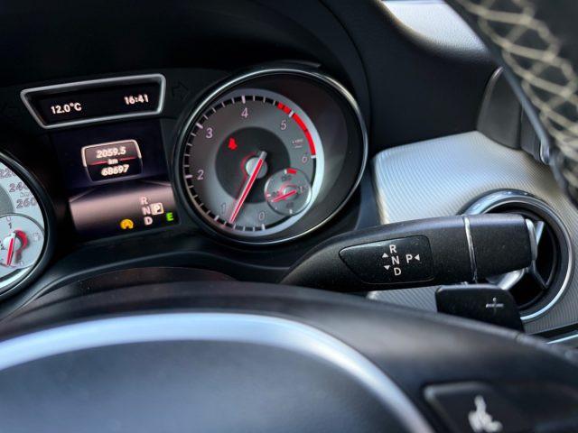 MERCEDES-BENZ GLA 200 d Automatic Premium