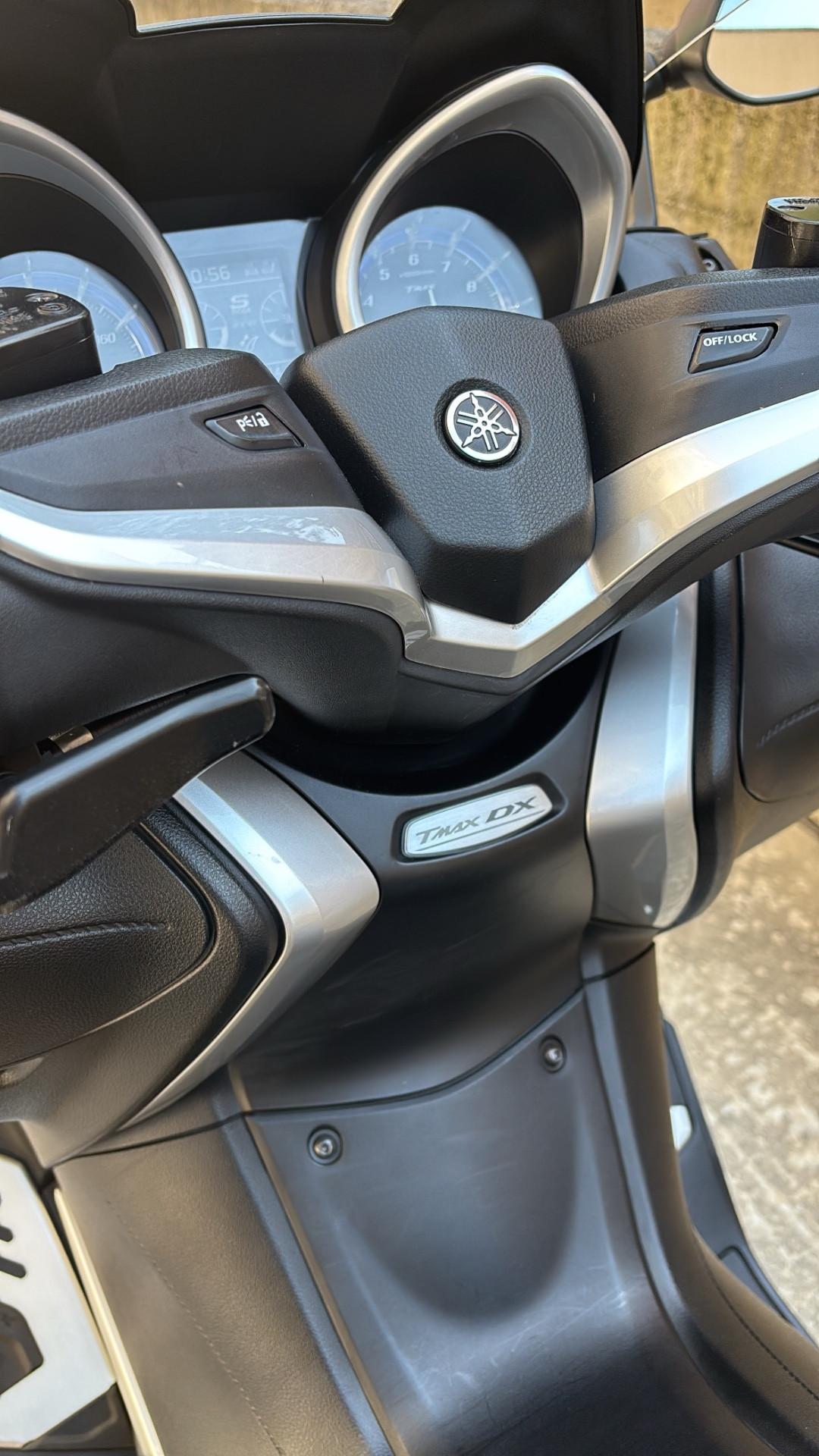 Yamaha TMAX 530 DX Abs