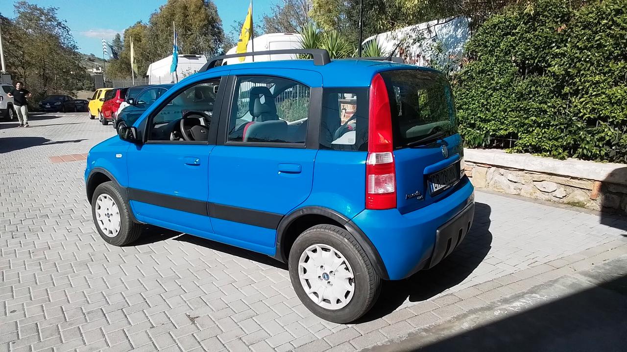 Fiat Panda 1.2 4x4 Climbing