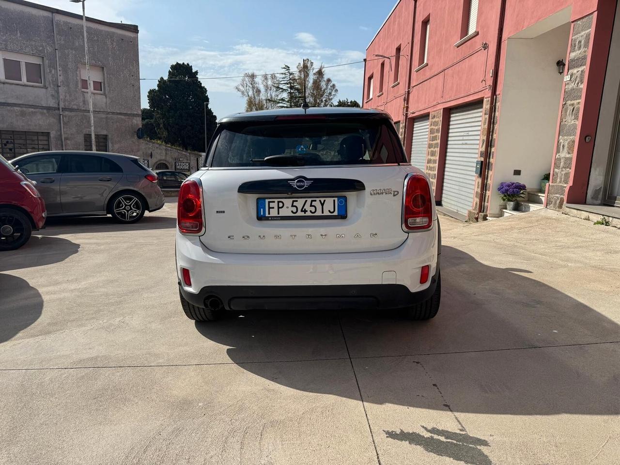 Mini Cooper D Countryman 2.0 Business Automatica