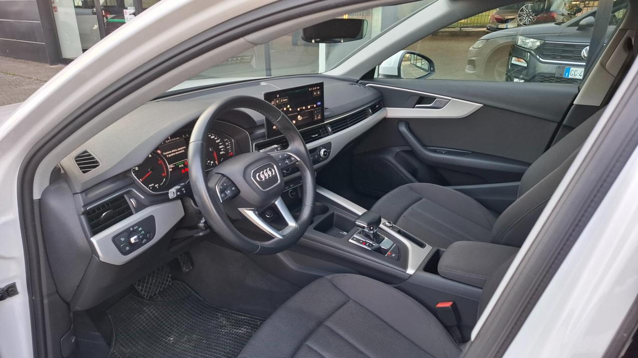 Audi A4 Avant 35 2.0 tdi mhev Business 163cv s-tronic