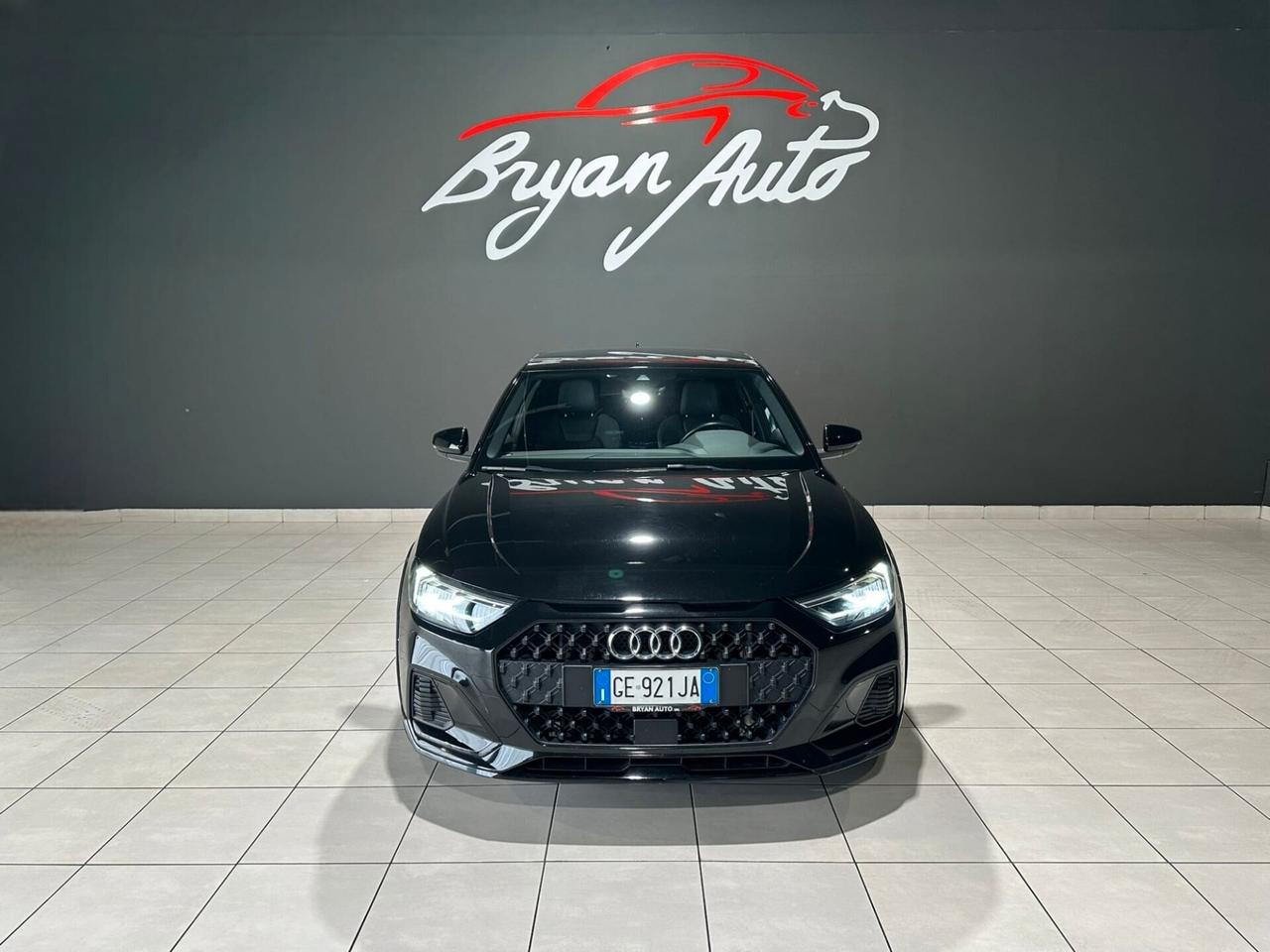 Audi A1 citycarver 1.5 35 TFSI S tronic Identity Contrast