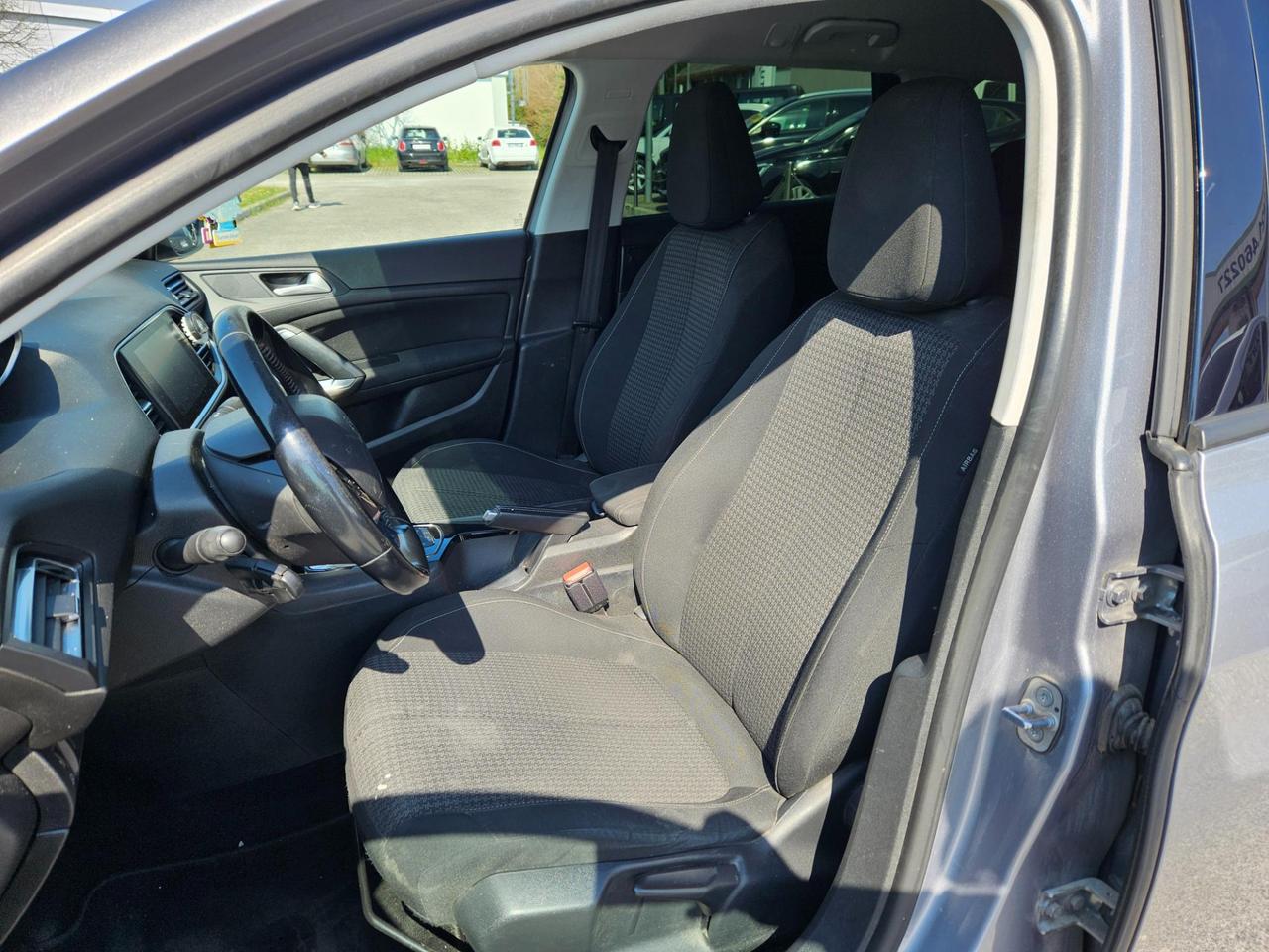 Peugeot 308 Station Wagon 308 SW 1.6 bluehdi Active s&s 120cv eat6