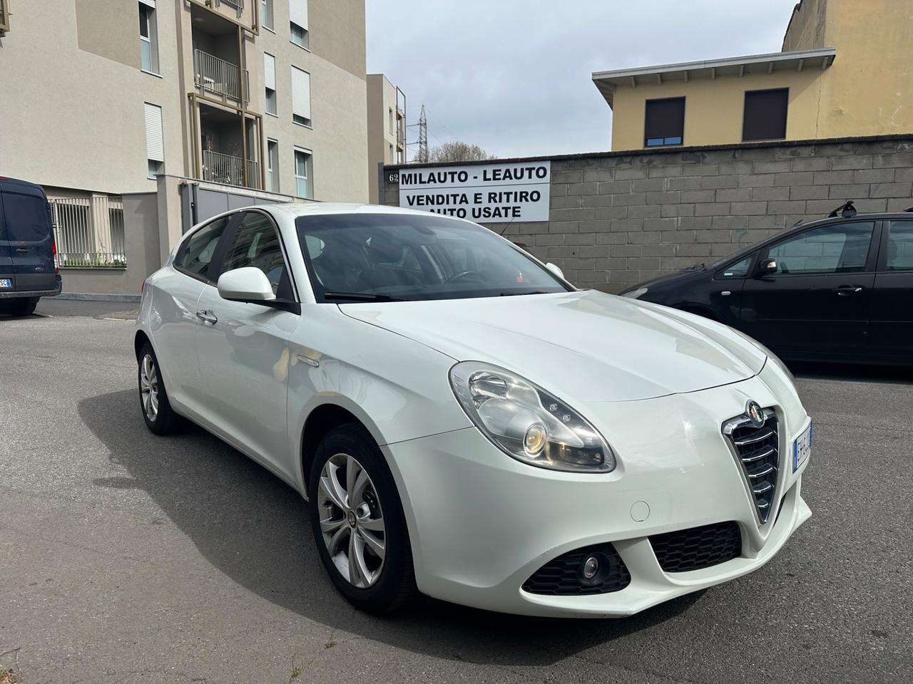 Alfa Romeo Giulietta 1.4 Turbo - ok neopatentati