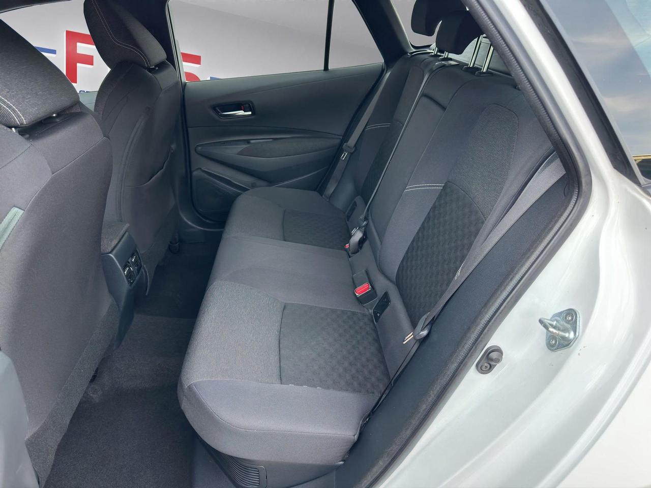 Toyota Corolla Touring Sports 1.8h Active auto