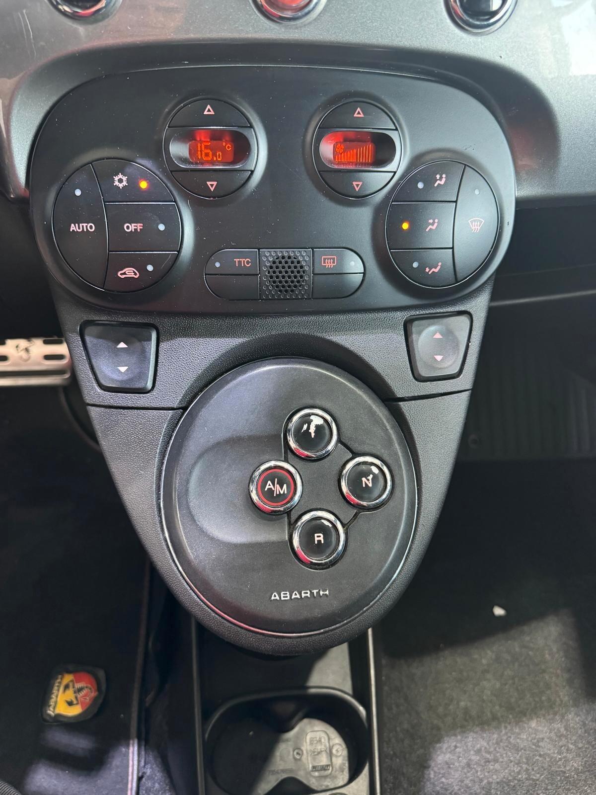Abarth 500 C 1.4 Turbo T-Jet