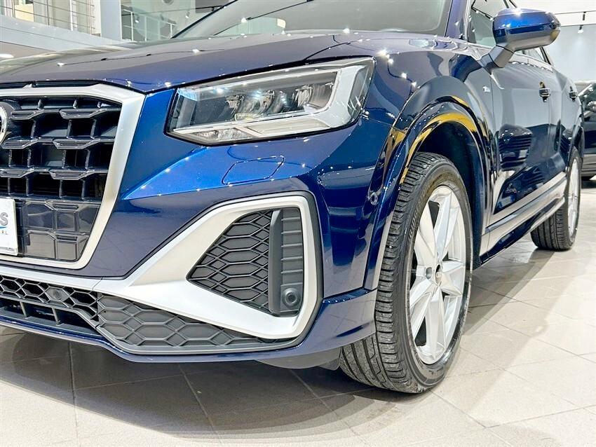 Audi Q2 30 TDI S line Edition