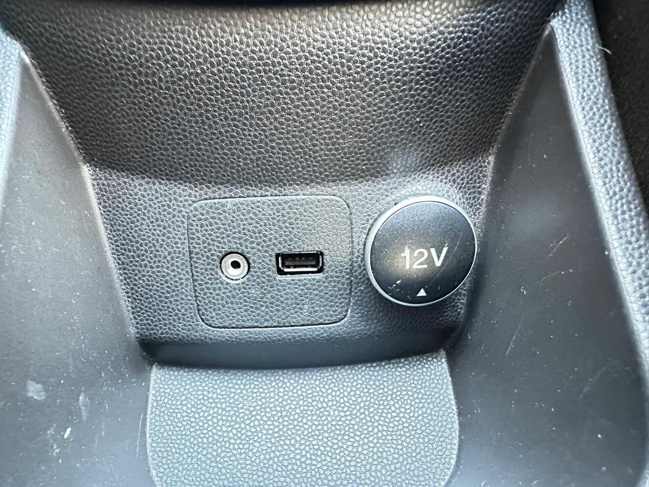 Ford Fiesta 1.5 TDCi 75CV 5 porte Titanium