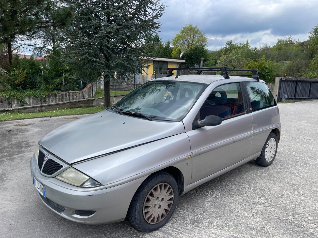 Lancia Y 1.2i cat LS