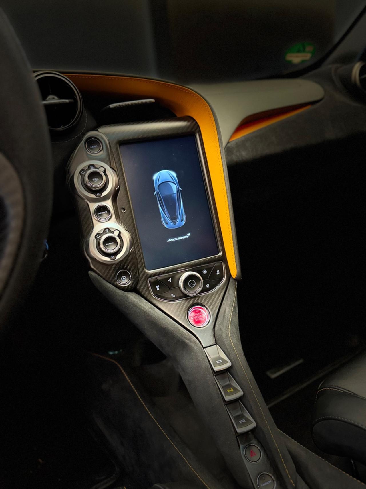 Mclaren 720S Coupé TRACKPACK MSO CARBON PACKAGE SCARICHI SPORTIVI STRAFULL